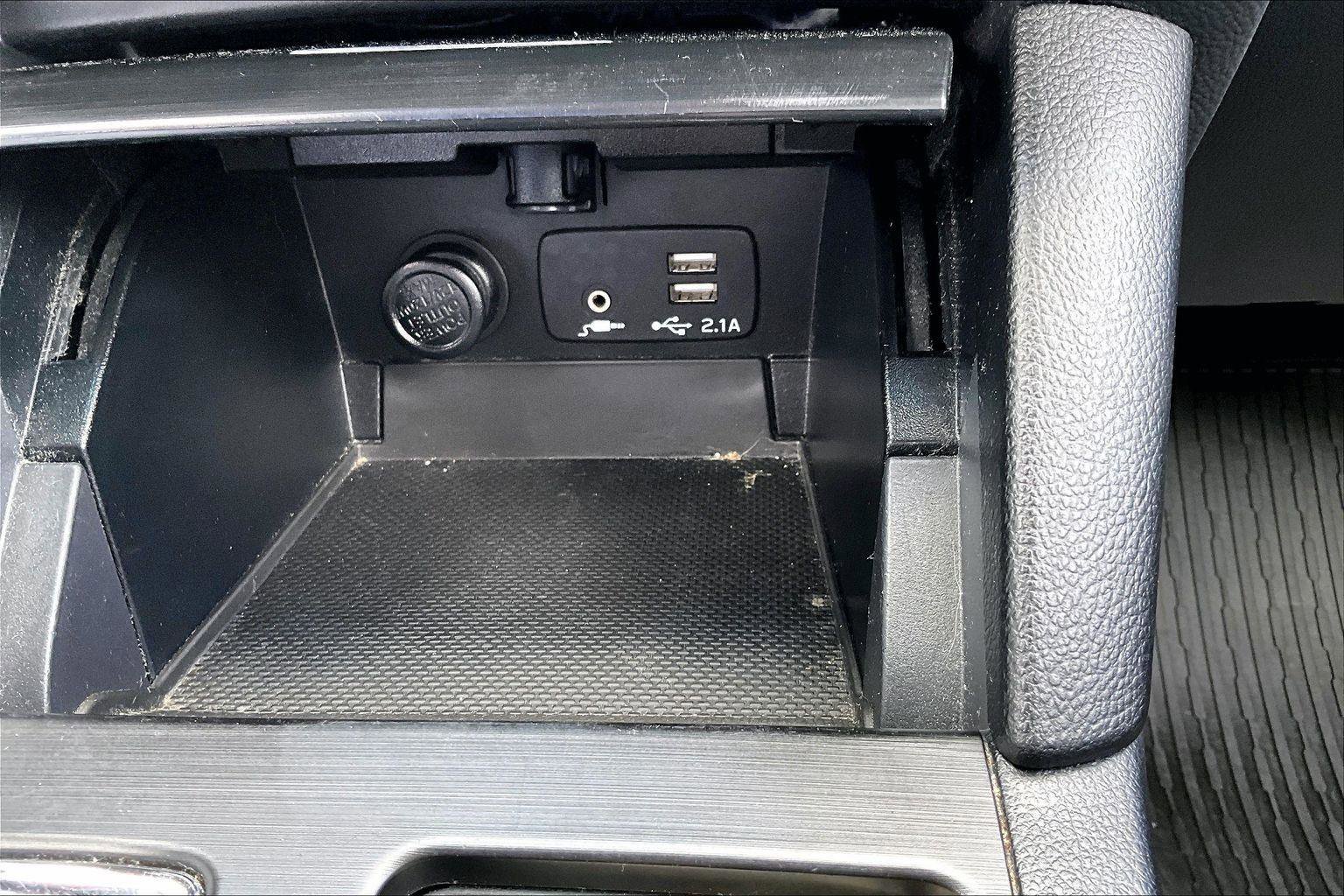 Used 2019 Subaru Outback 2.5i Limited AWD/4WD image 16