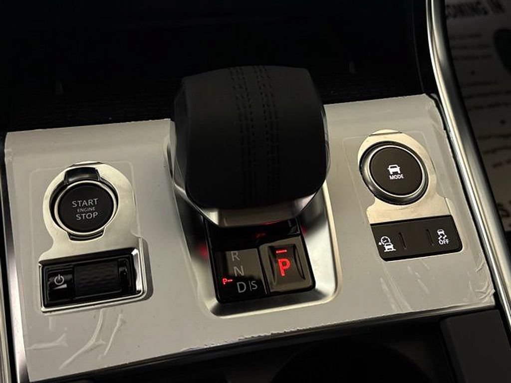 New 2024 Jaguar XF R-Dynamic SE AWD/4WD image 35