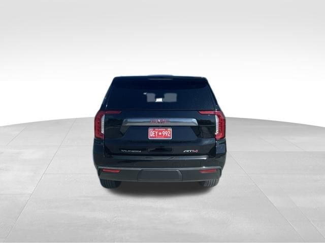 Used 2024 GMC Yukon AT4 w/ Technology Package image 4