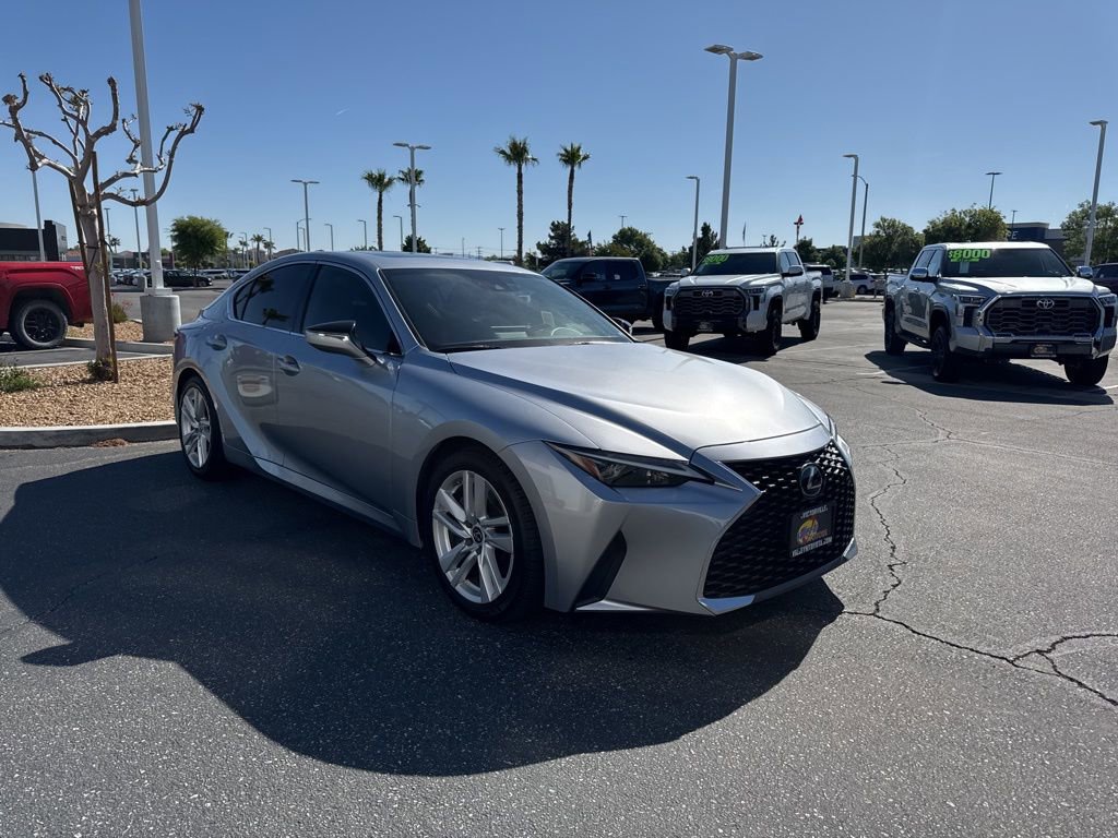 Used 2023 Lexus IS 300 w/ Comfort Package image 4