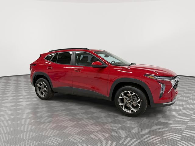 New 2026 Chevrolet Trax LT w/ Driver Confidence Package FWD image 13