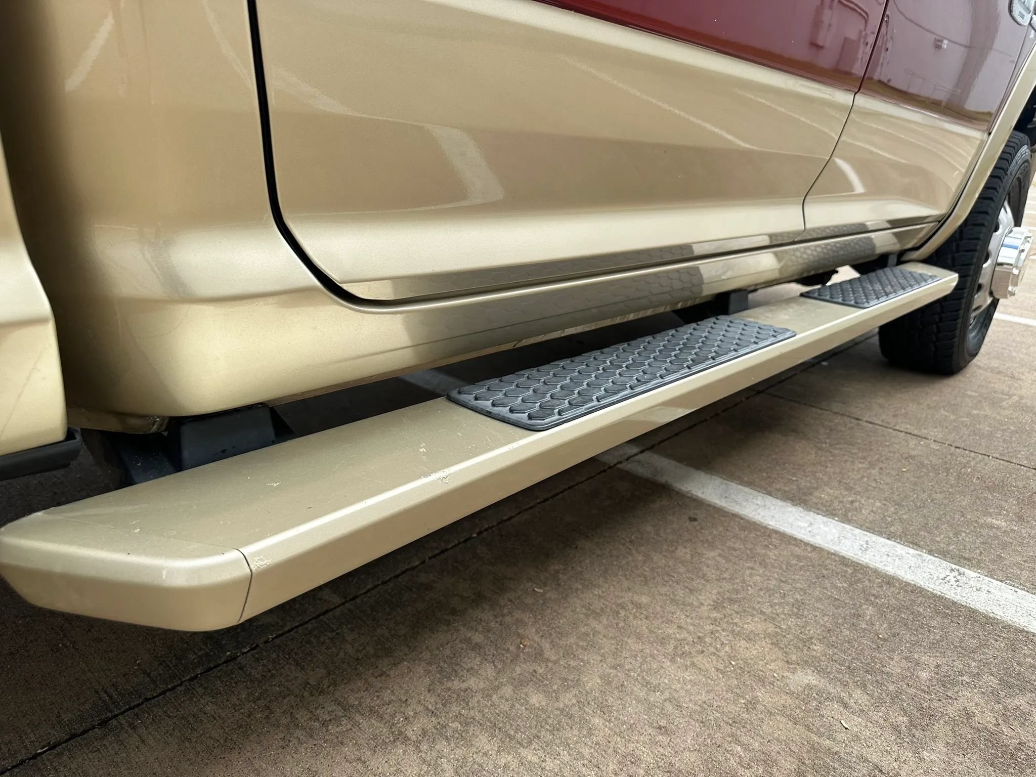 Used 2015 RAM 3500 Laramie Longhorn AWD/4WD image 10