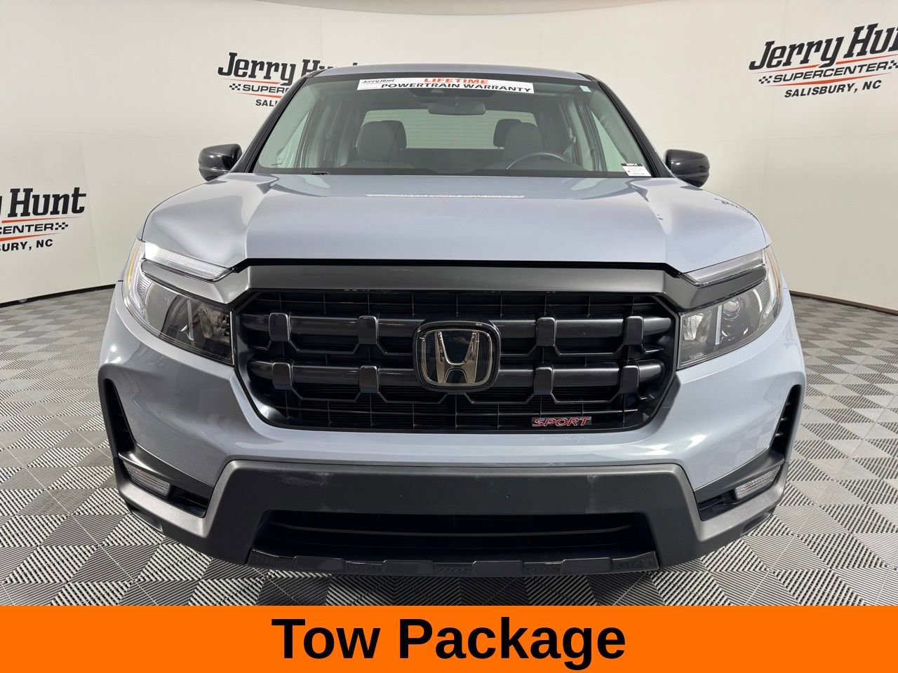 Used 2025 Honda Ridgeline Sport image 5