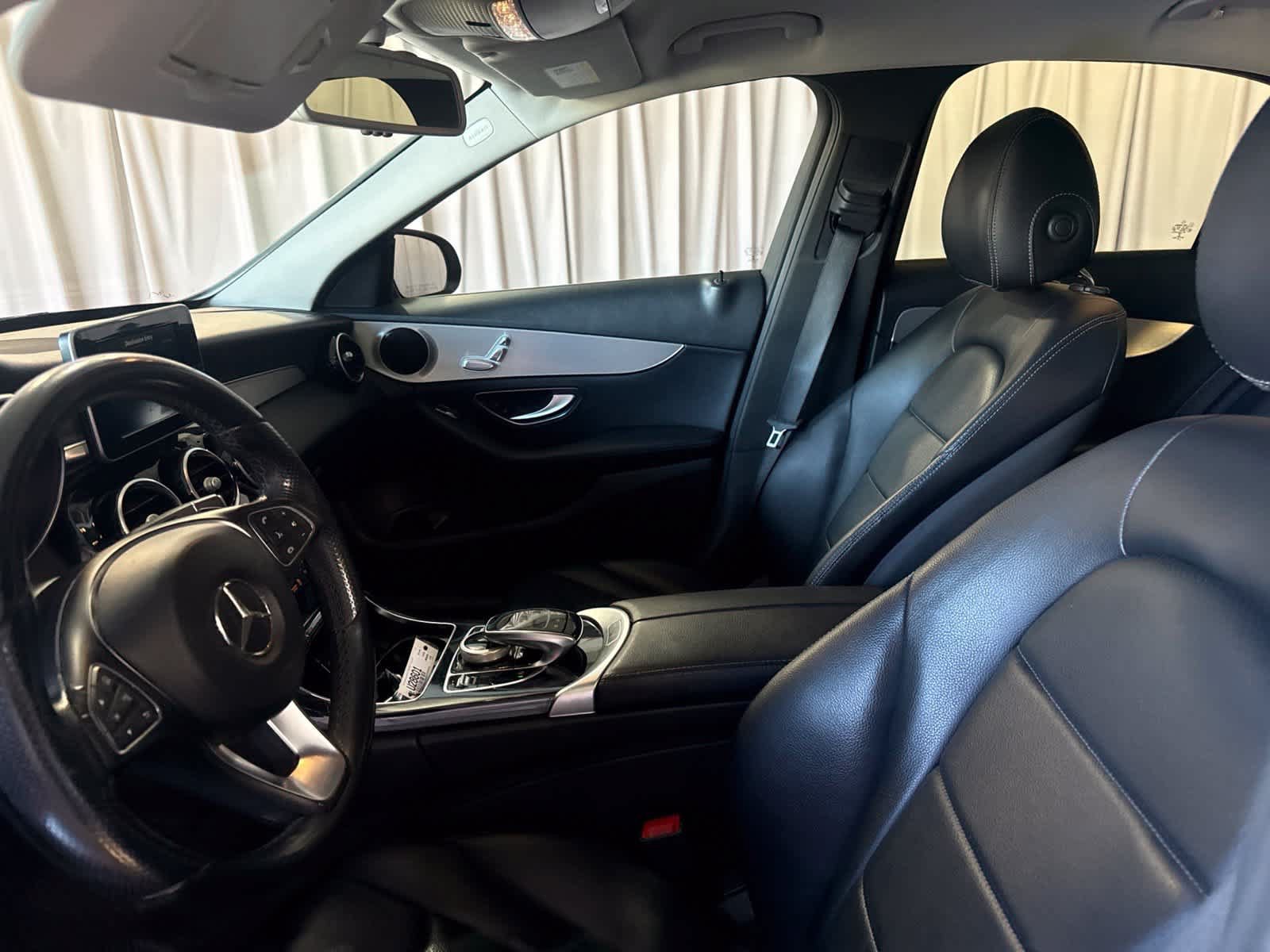 Used 2016 Mercedes-Benz C 300 Sedan image 18