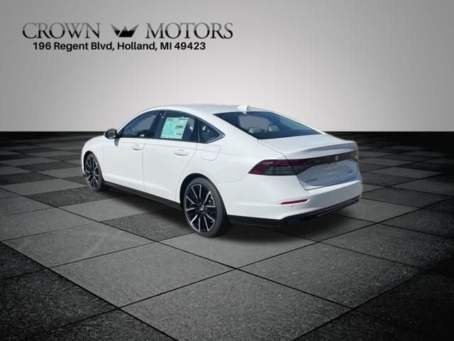 New 2025 Honda Accord Touring image 10