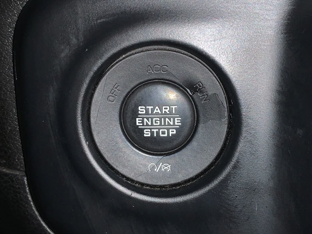 Used 2020 Jeep Wrangler Unlimited Sport S image 25