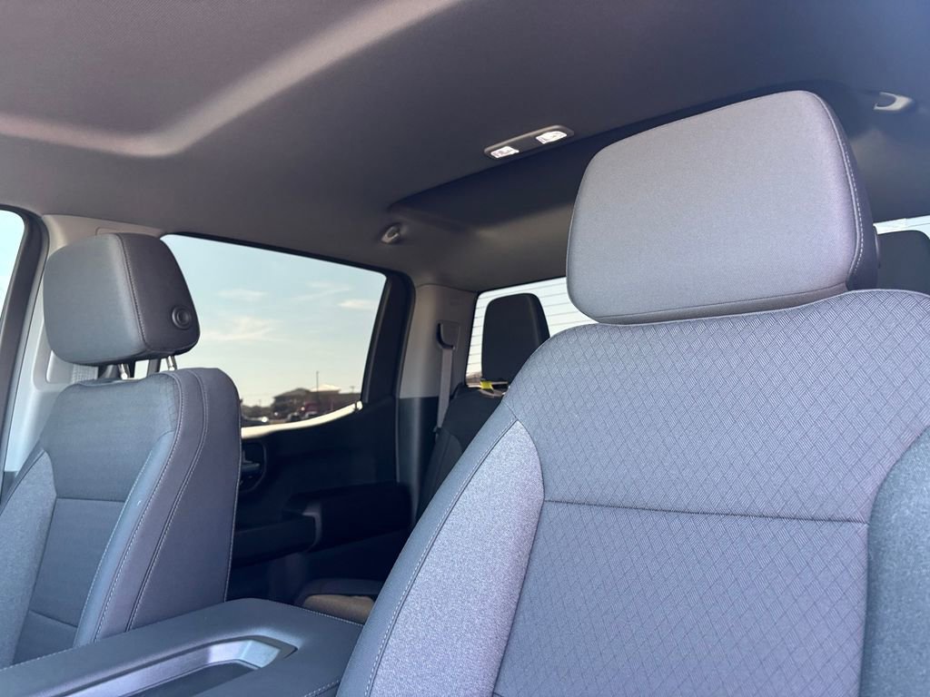 Used 2026 Chevrolet Silverado 1500 Custom Trail Boss w/ Dark Appearance Package image 13