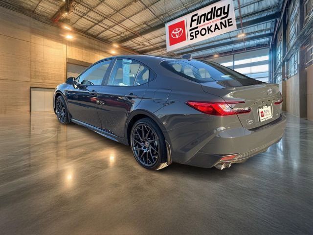 Used 2025 Toyota Camry SE w/ Convenience Package image 5