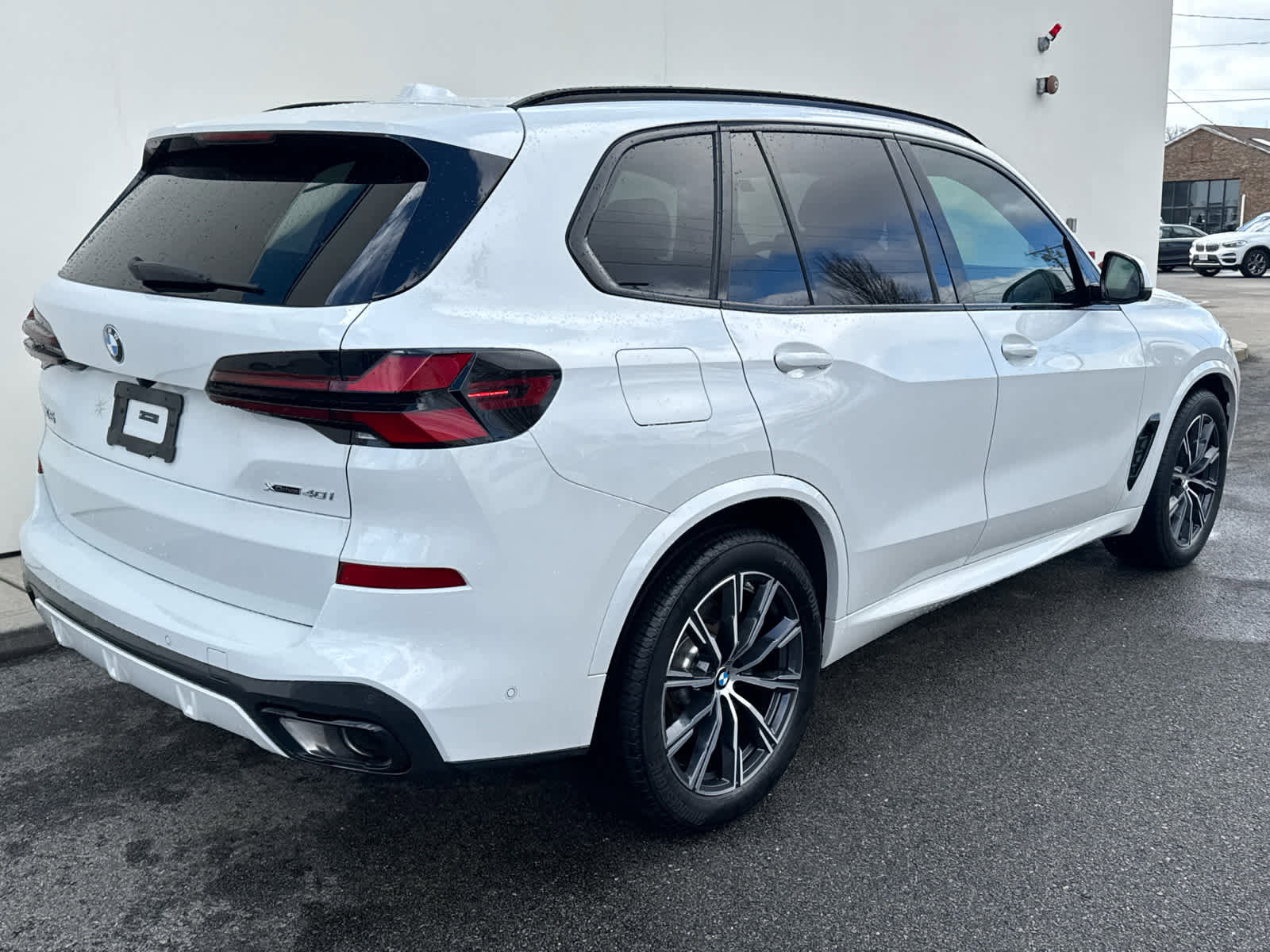 Certified 2024 BMW X5 xDrive40i w/ M Sport Package image 5