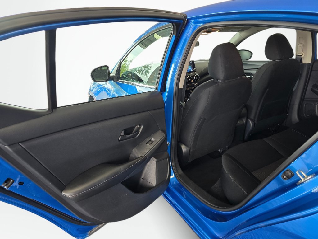 Used 2024 Nissan Sentra SV FWD image 34