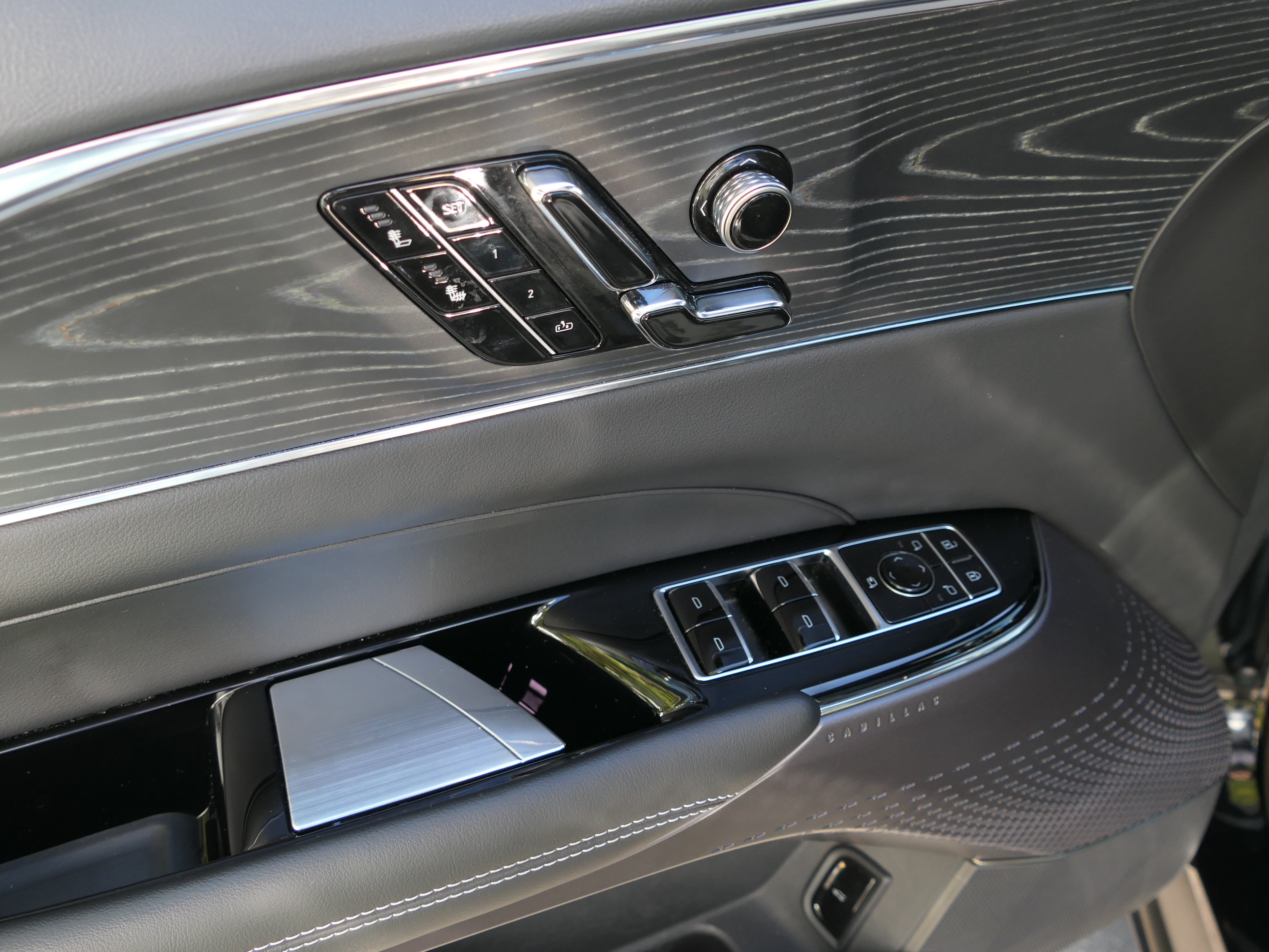 Certified 2024 Cadillac Lyriq Sport AWD/4WD image 15