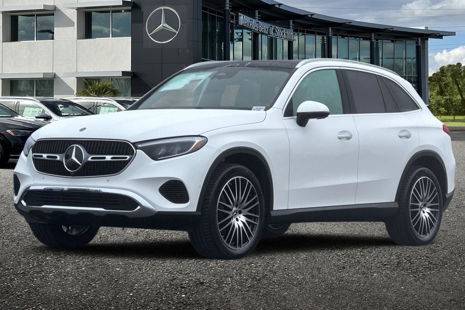 New 2026 Mercedes-Benz GLC 300 4MATIC image 8