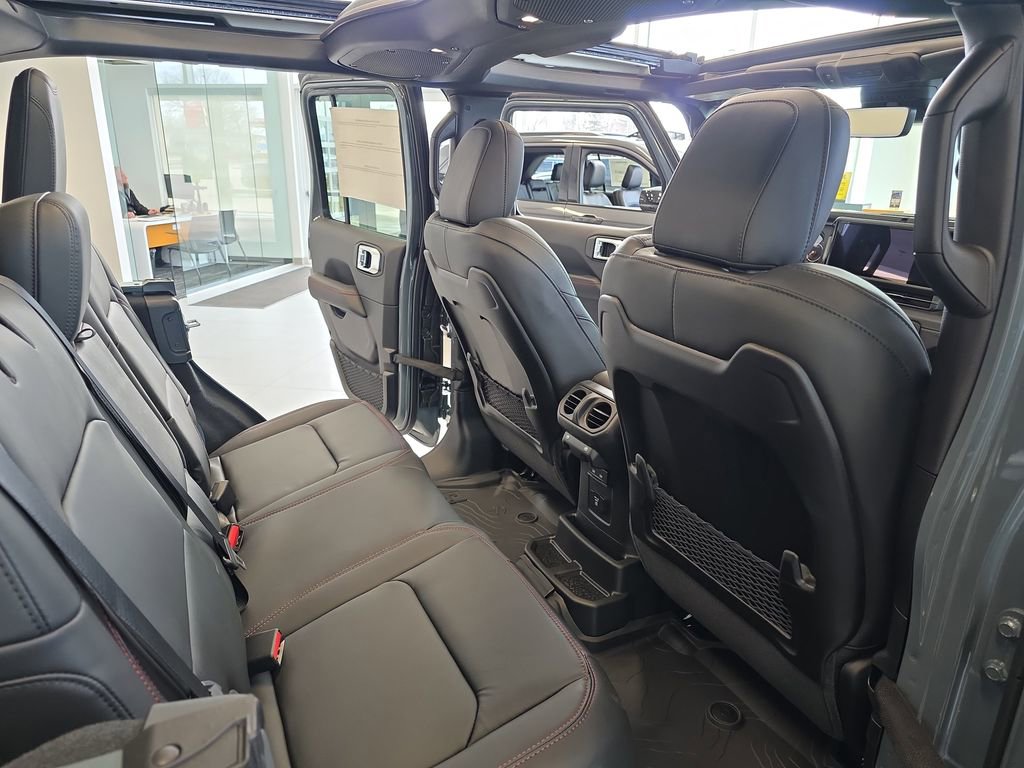 New 2026 Jeep Wrangler Unlimited Rubicon 392 image 11