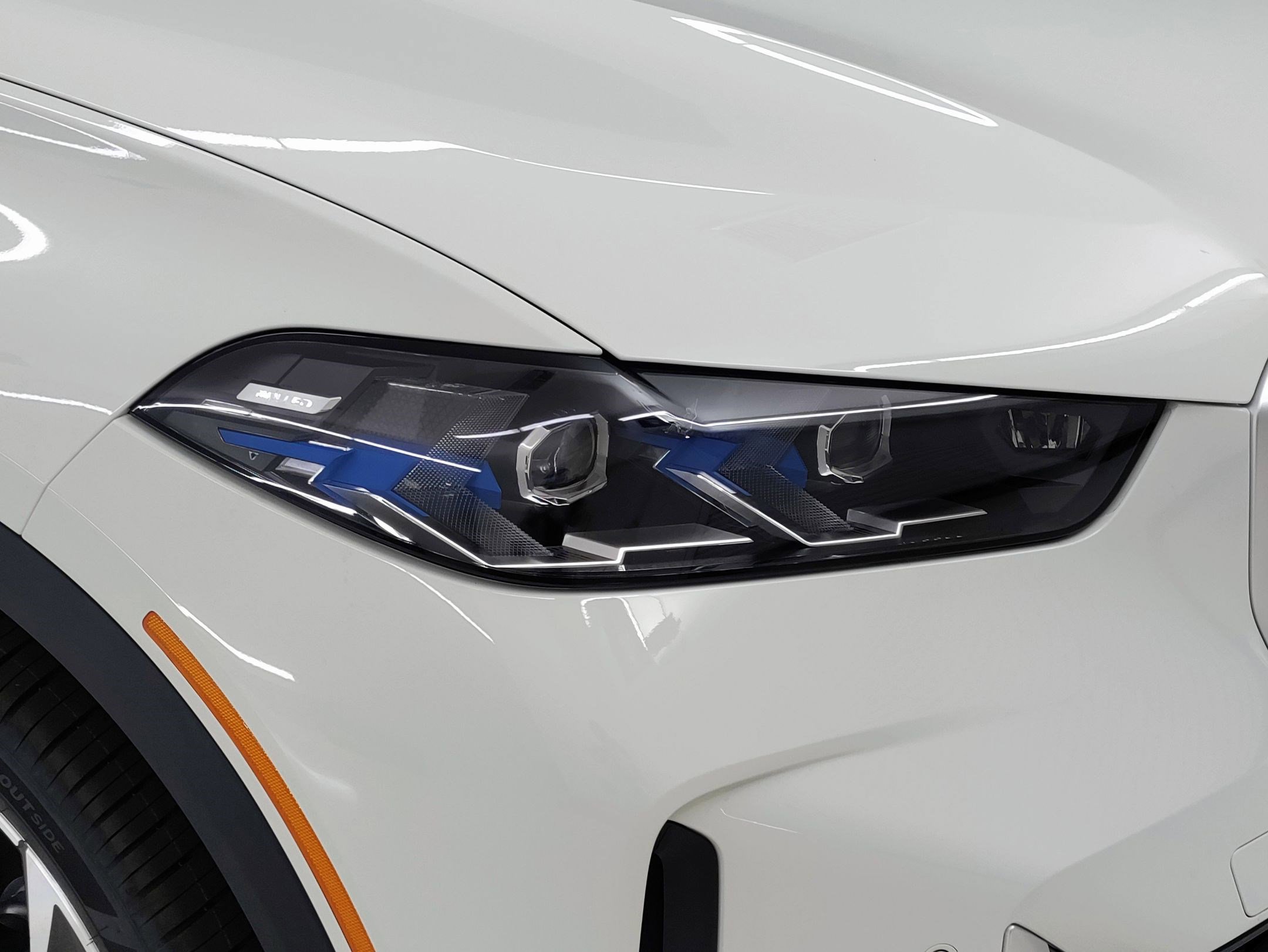 Used 2026 BMW X5 sDrive40i w/ Parking Assistance Package image 3