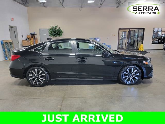 Used 2024 Honda Civic EX image 5