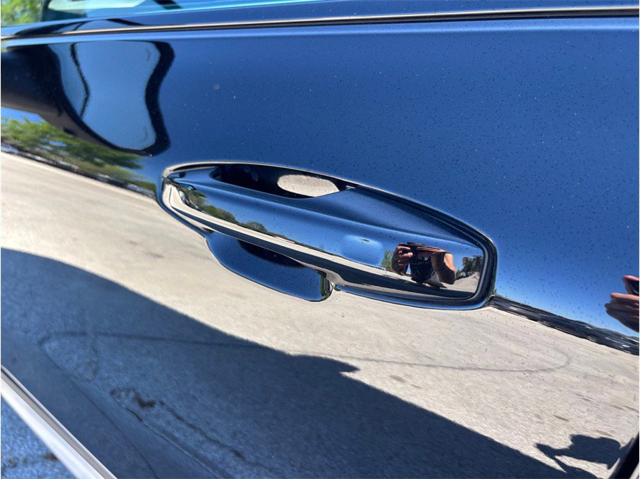 Used 2024 Volvo V60 B5 Cross Country Ultimate w/ Climate Package image 19