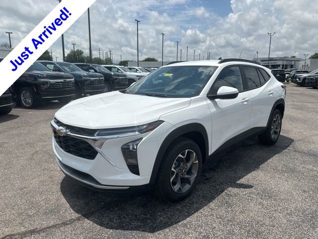 New 2026 Chevrolet Trax LT FWD image 7
