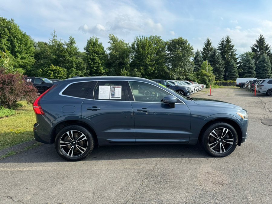 Used 2020 Volvo XC60 T6 Momentum AWD/4WD image 7