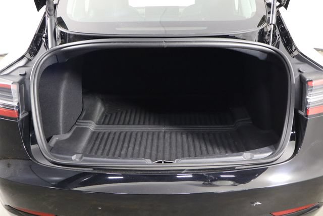 Used 2023 Tesla Model 3 Standard Range RWD image 13