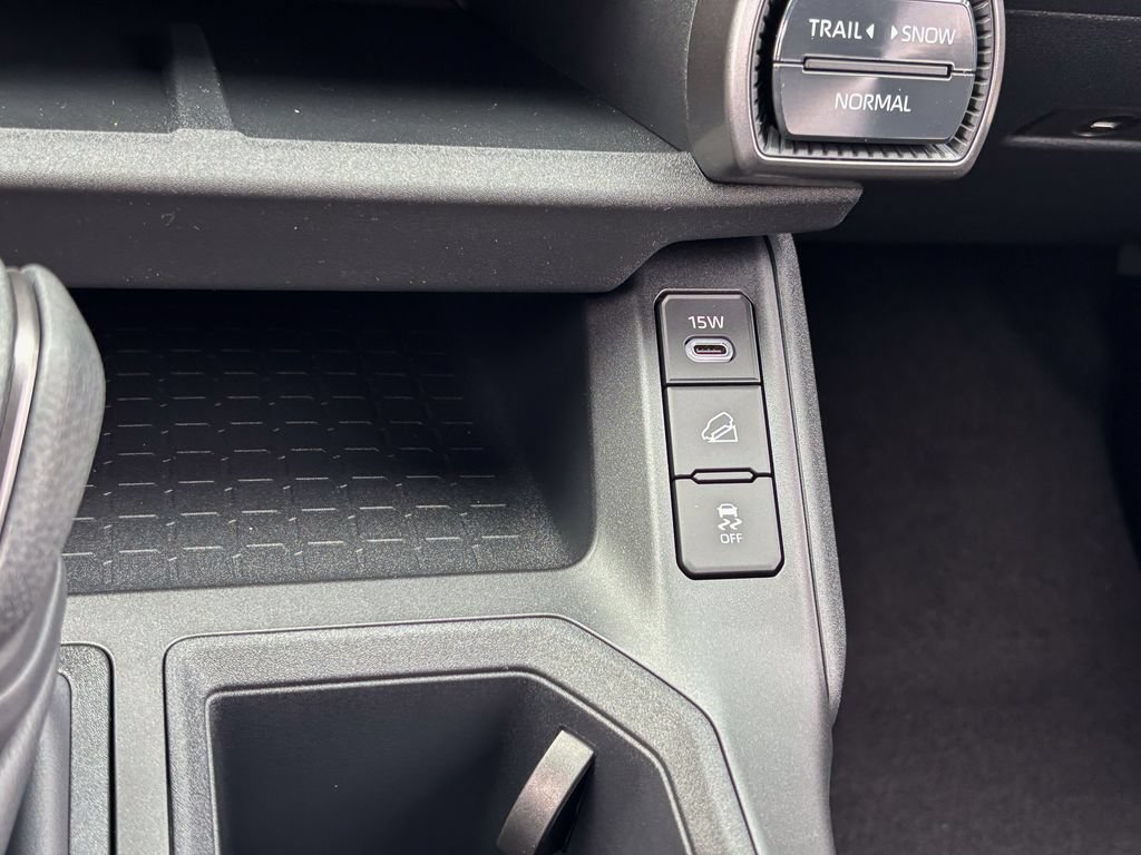 New 2026 Toyota RAV4 LE AWD/4WD image 24