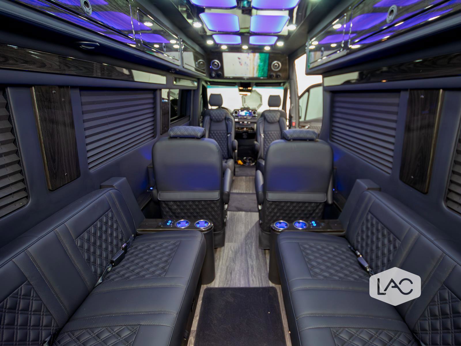 Used 2025 Mercedes-Benz Sprinter 3500 image 10