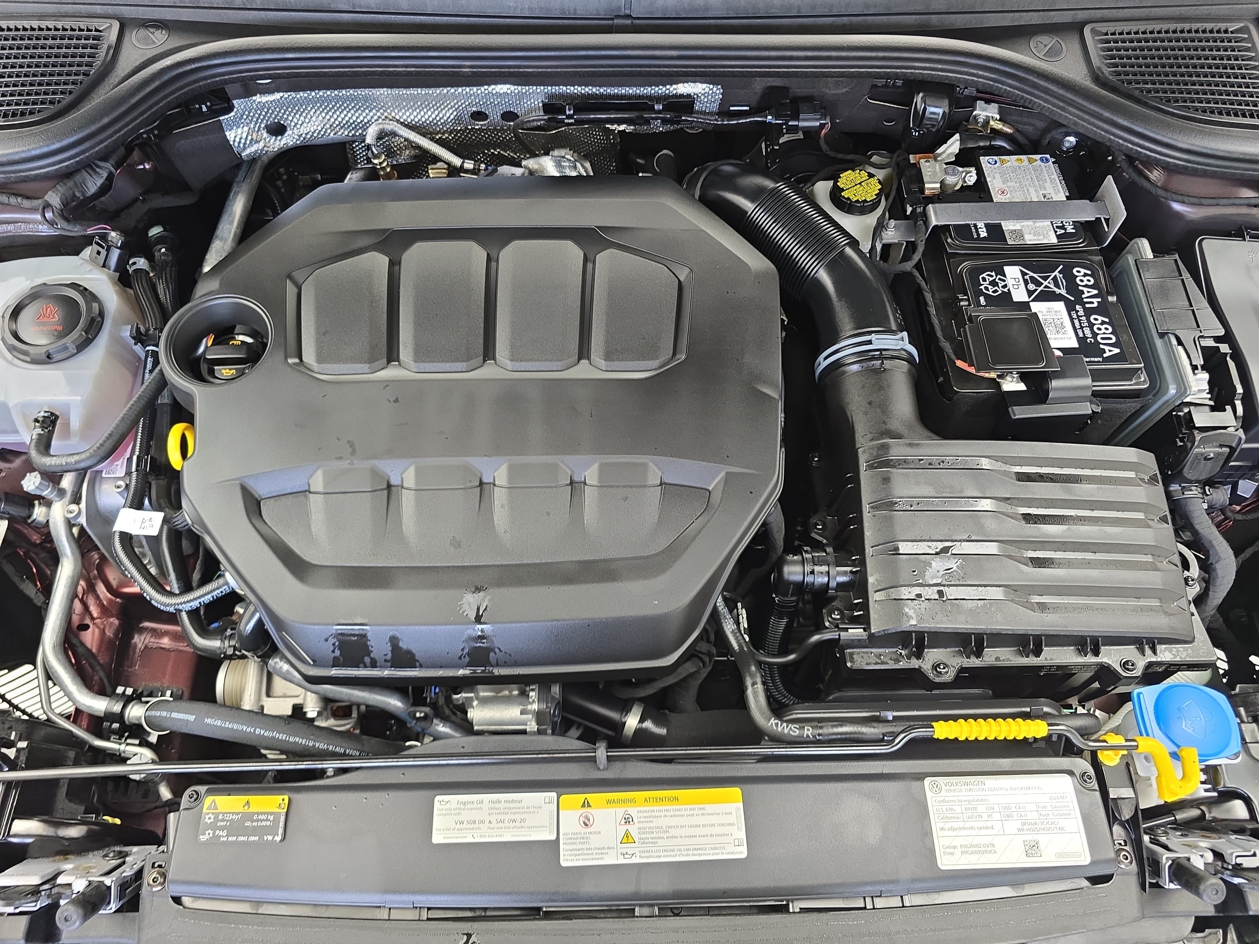 Certified 2024 Volkswagen GTI SE FWD image 30