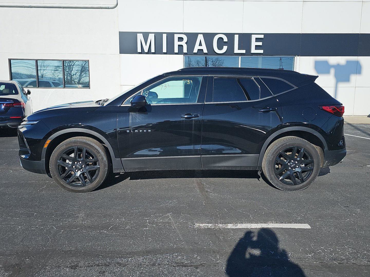 Certified 2024 Chevrolet Blazer LT w/ Convenience Package image 3