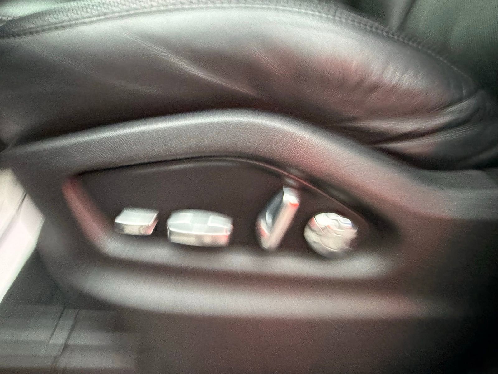 Used 2019 Porsche Cayenne E-Hybrid image 17