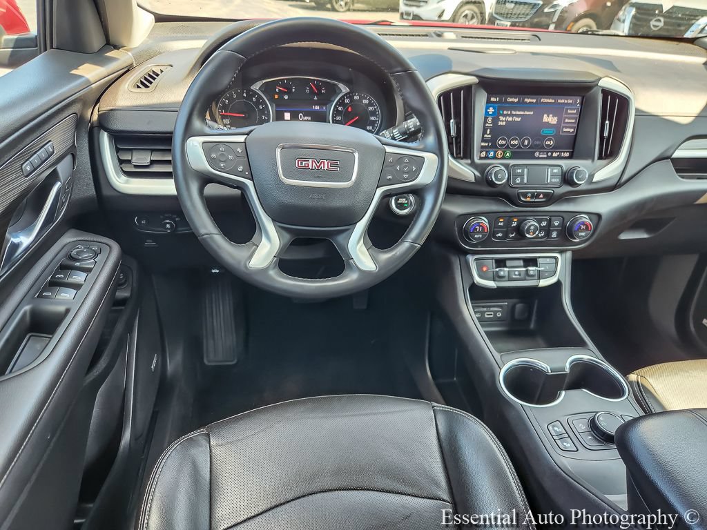 Used 2022 GMC Terrain SLT w/ Infotainment Package II FWD image 10