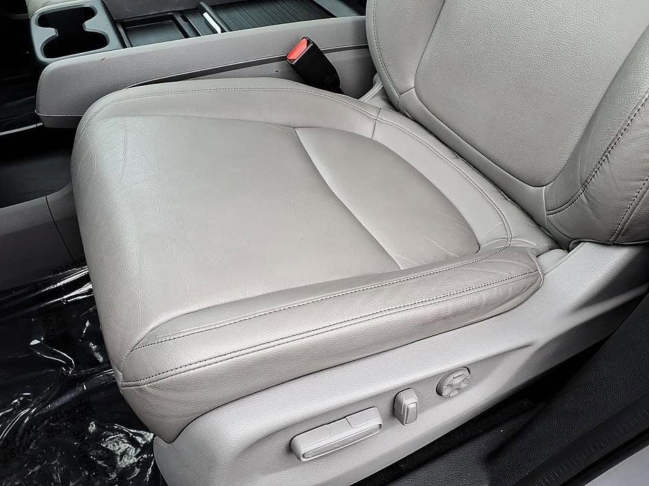 Used 2023 Honda Odyssey EX-L image 18