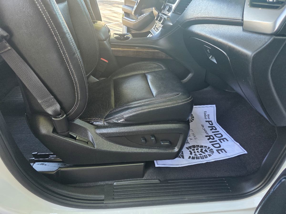 Used 2019 Chevrolet Tahoe LS AWD/4WD image 32