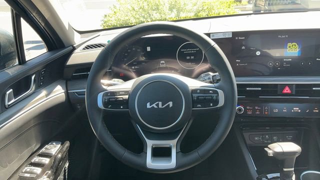 New 2026 Kia K5 EX image 30