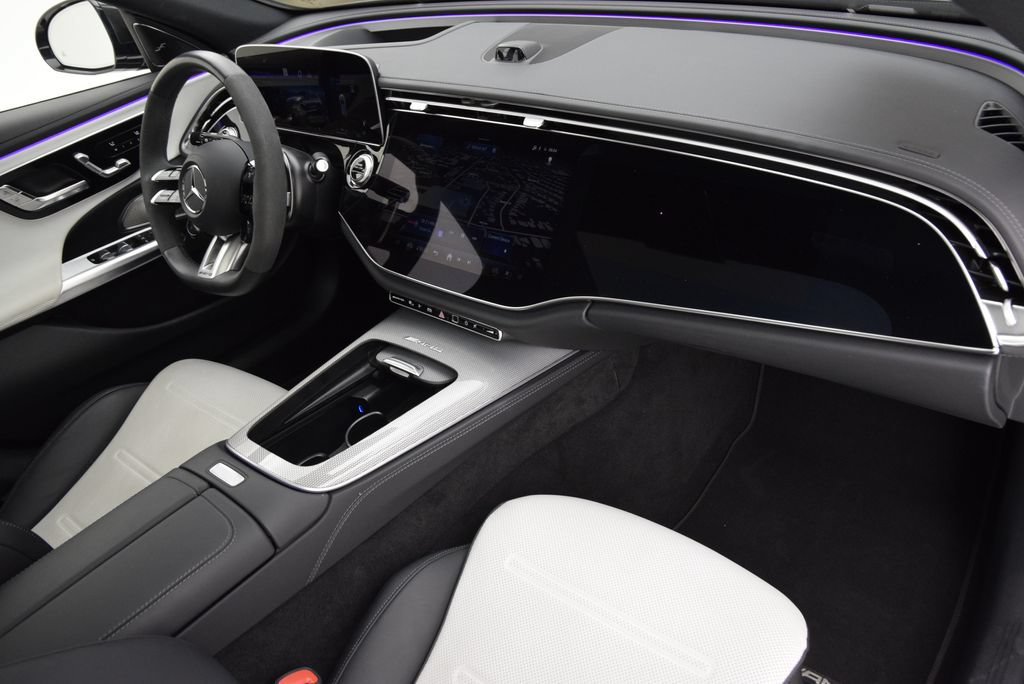 Used 2026 Mercedes-Benz E 53 AMG e 4MATIC Wagon image 15