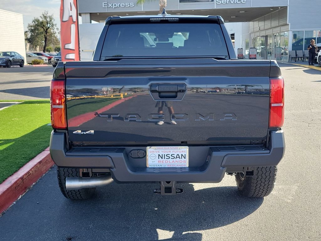Used 2026 Toyota Tacoma SR image 31