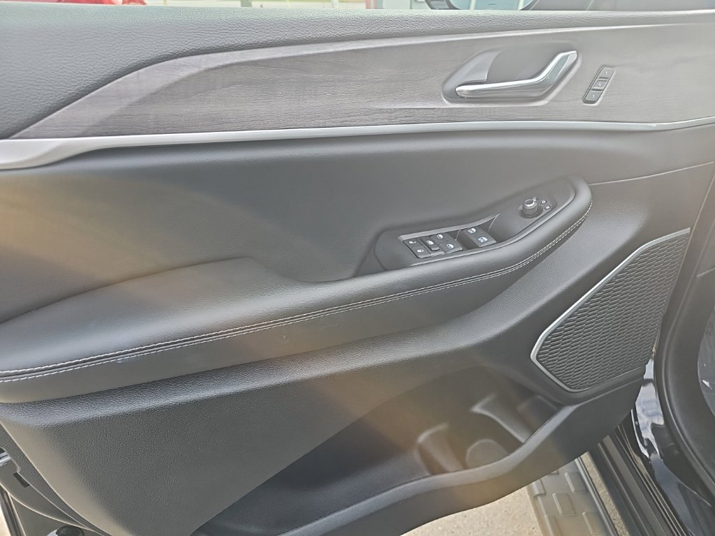 Used 2026 Jeep Grand Cherokee L Limited AWD/4WD image 16