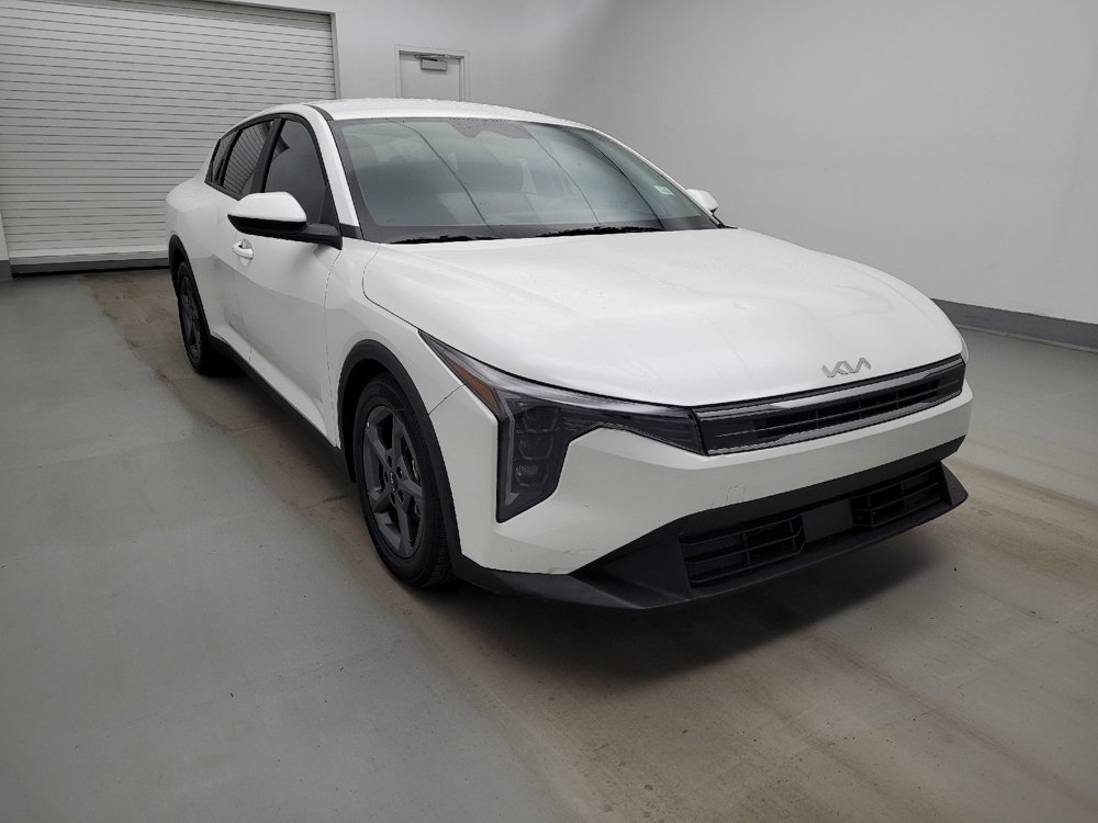Used 2025 Kia K4 LXS image 13