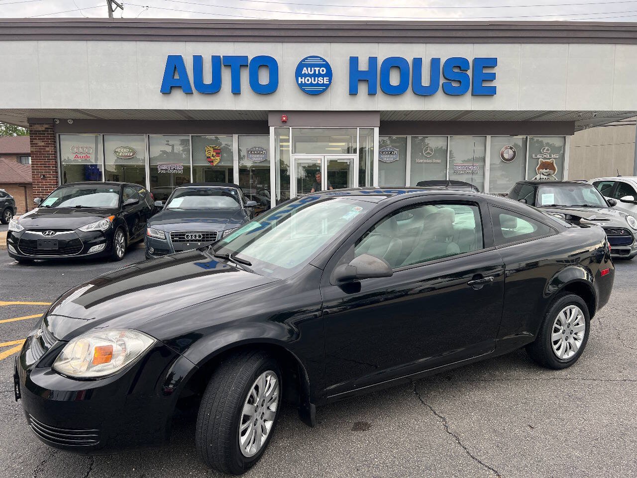 Used 2010 Chevrolet Cobalt LS FWD image 1