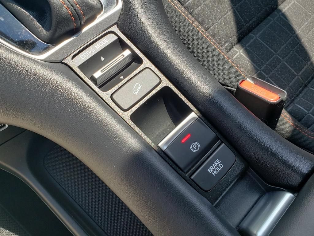 Used 2025 Honda HR-V Sport image 26
