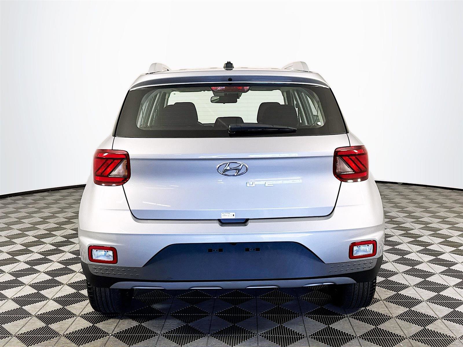 New 2025 Hyundai Venue SEL image 6