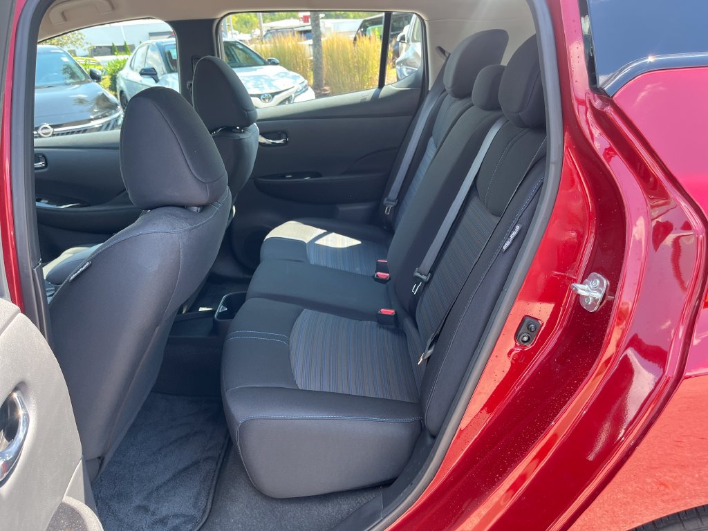 Used 2025 Nissan Leaf SV Plus FWD image 25