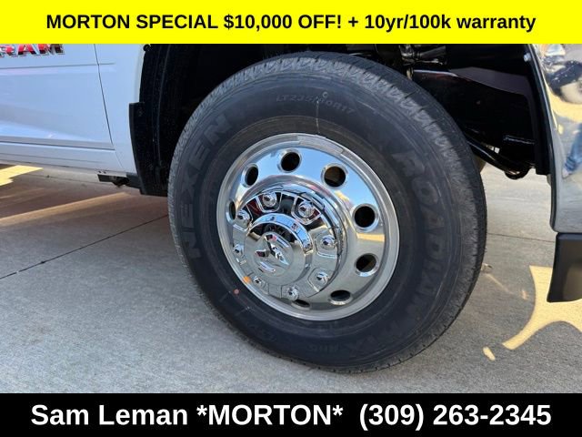 New 2026 RAM 3500 Laramie w/ Towing Technology Group image 4