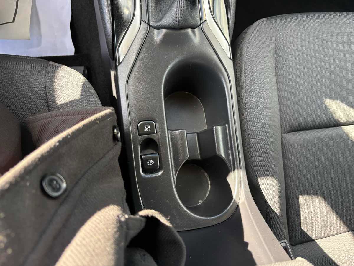 Used 2025 Toyota Corolla LE image 20