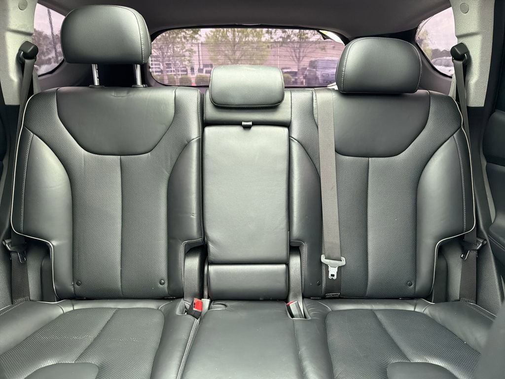 Used 2021 Hyundai Santa Fe Limited FWD image 30