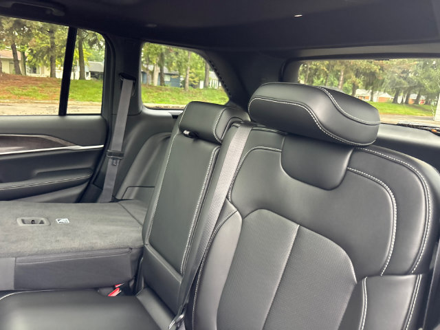 New 2027 Jeep Grand Cherokee Limited AWD/4WD image 8