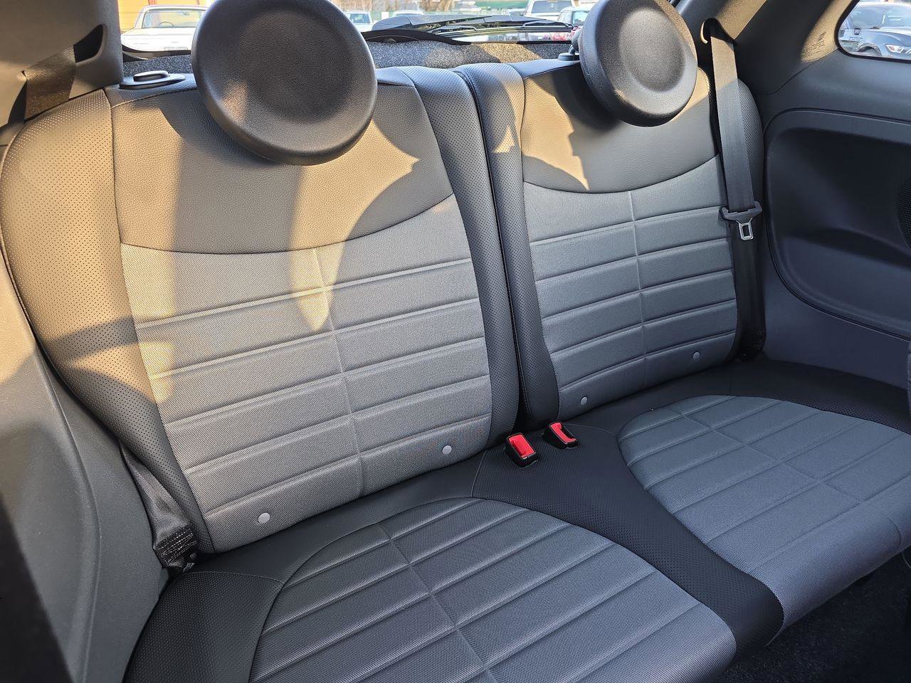 Used 2012 FIAT 500 Sport image 7