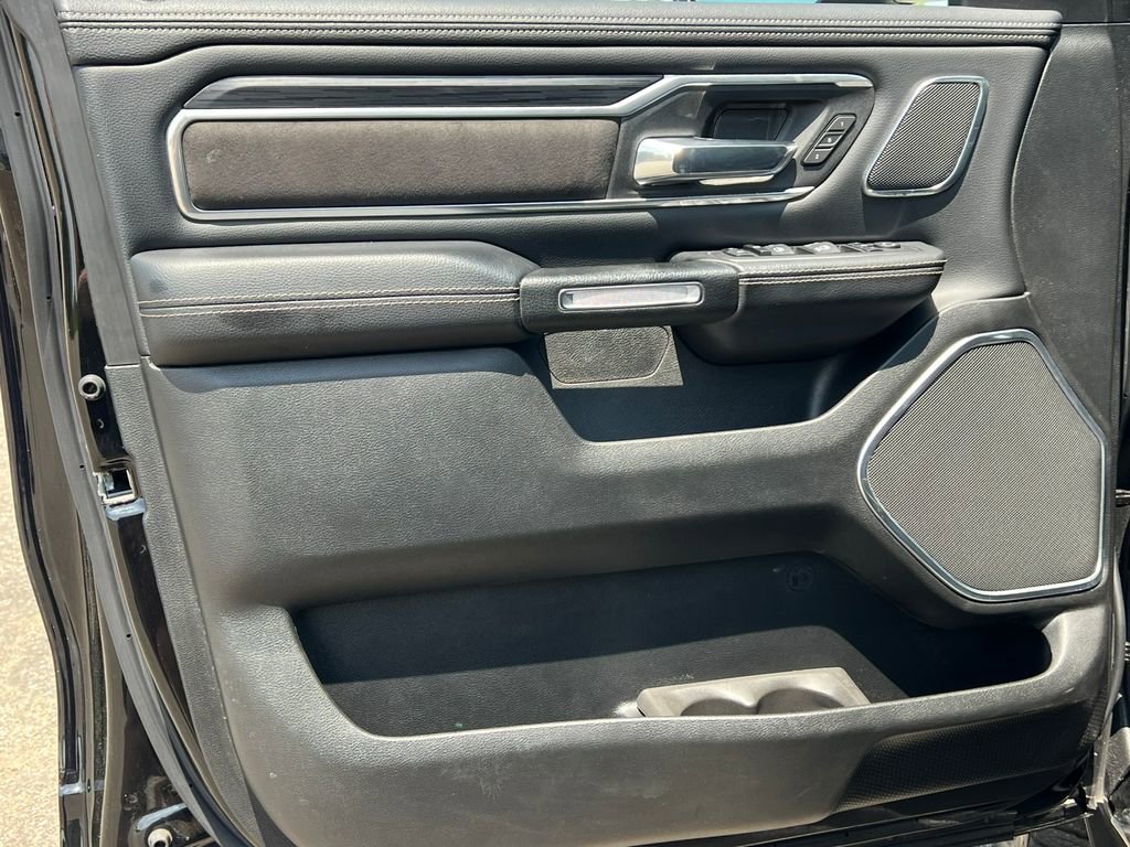 Used 2023 RAM 1500 Laramie AWD/4WD image 21