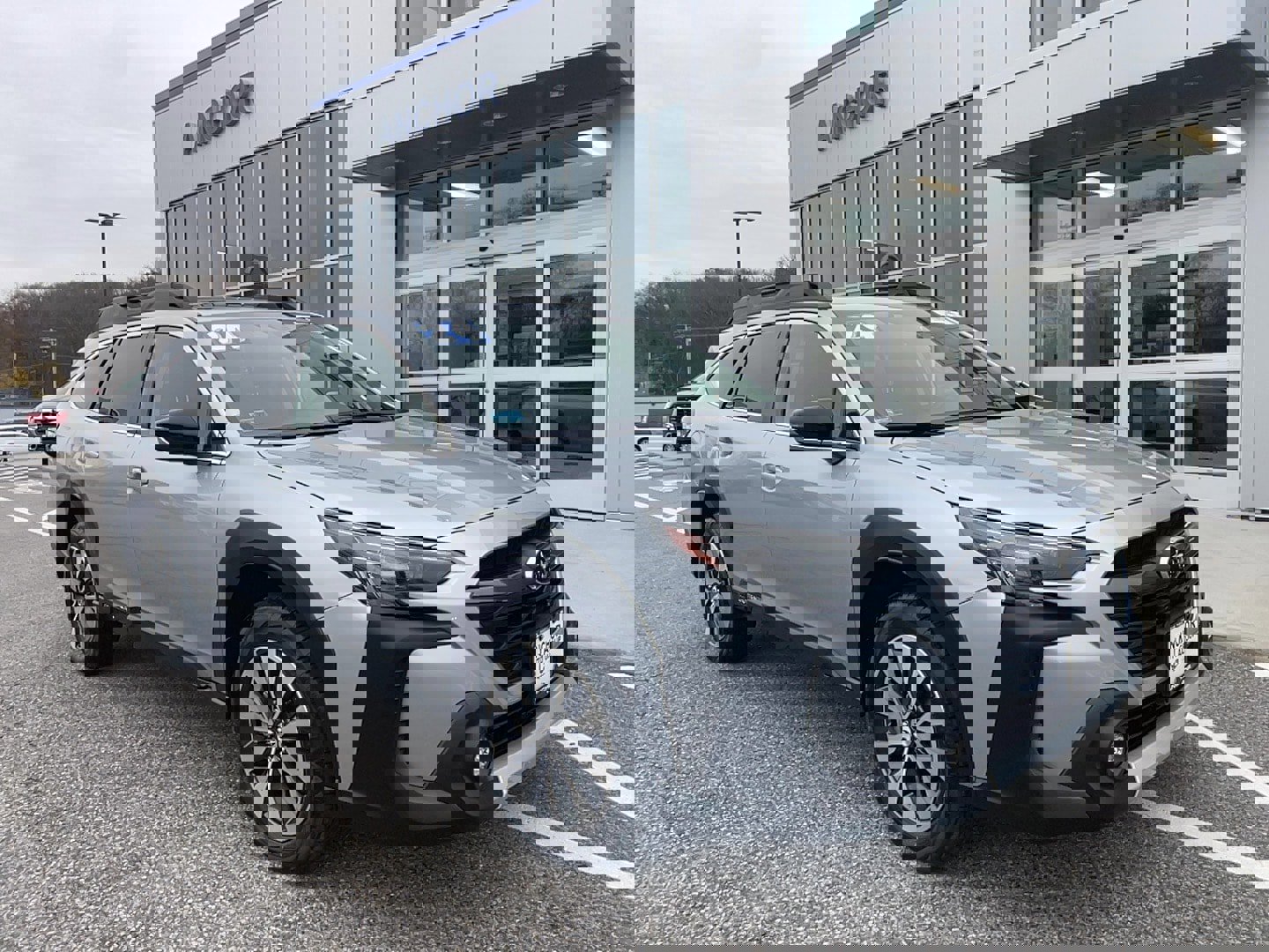 Used 2024 Subaru Outback Limited image 1