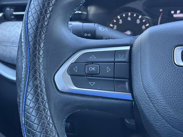 Used 2022 Jeep Compass Latitude image 26