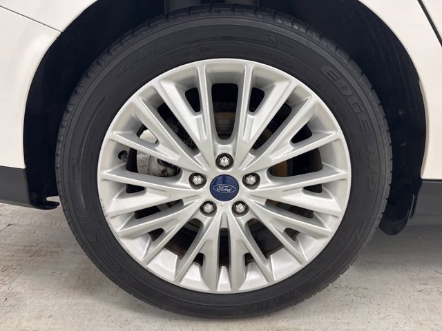 Used 2017 Ford Focus Titanium w/ Titanium Technology Package image 28