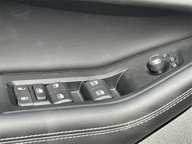 New 2025 Jeep Grand Cherokee L Limited image 15
